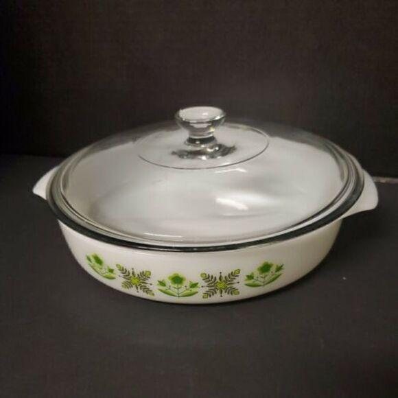 ANCHOR HOCKING MILK WHITE GLASS 1.5 QT Green Floral Pattern CASSEROLE DI… - Picture 1 of 7